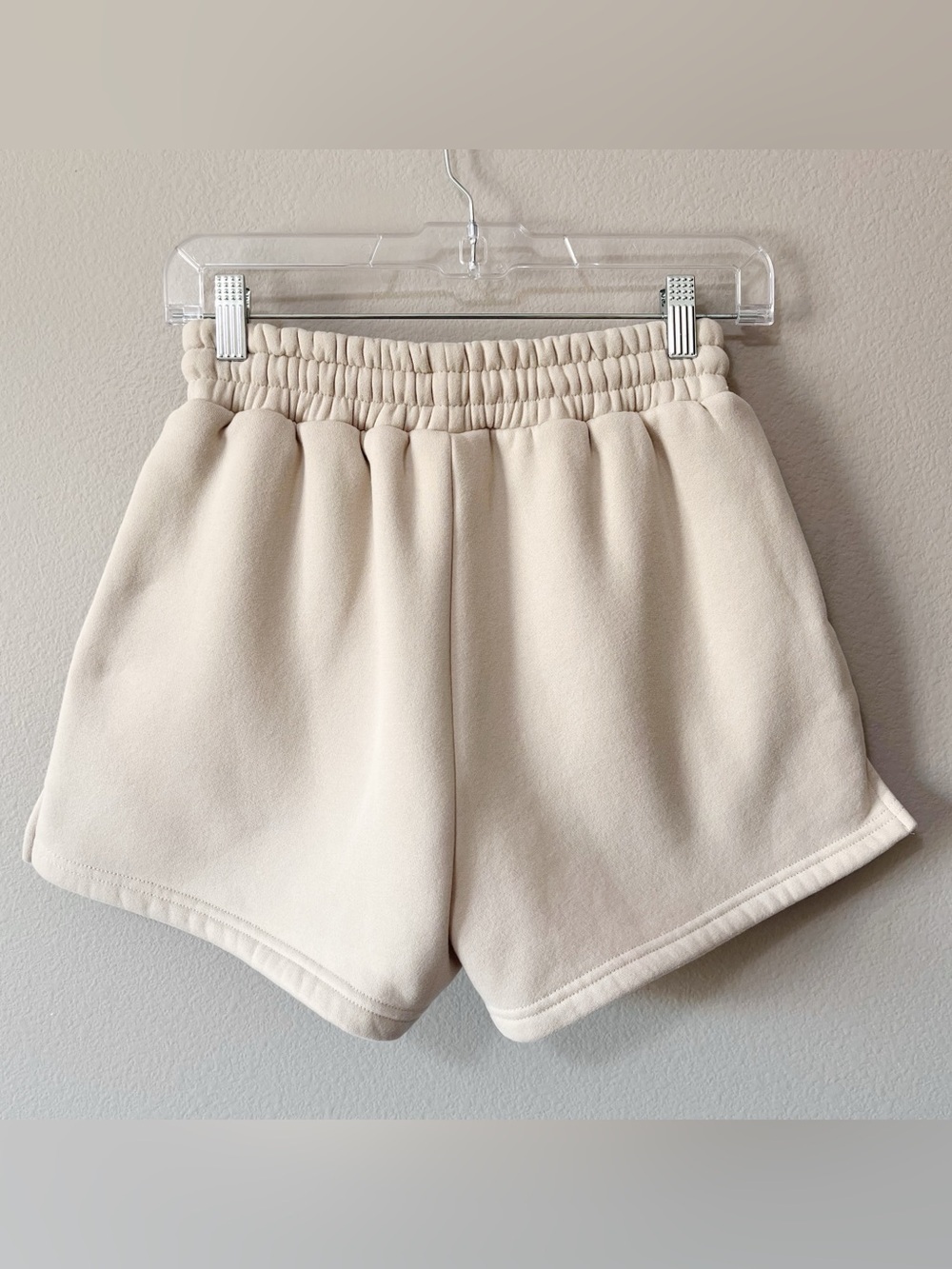 Comfrt Women's Tranquil Heavyweight Sweat Shorts Ivory Size XS Loungewear - Picture 5 of 8
